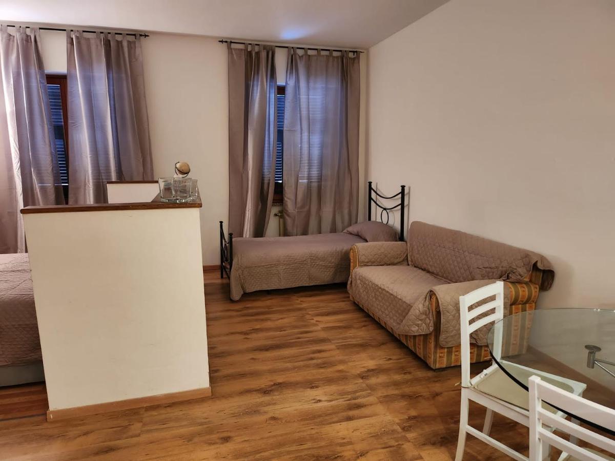 B&B Your Home Outlet 6 Serravalle Scrivia Exteriér fotografie